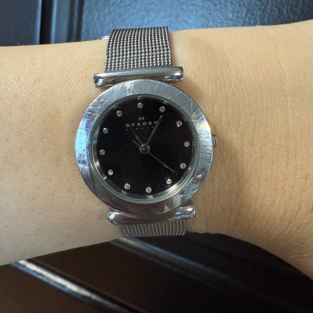 Silver watch SKAGEN